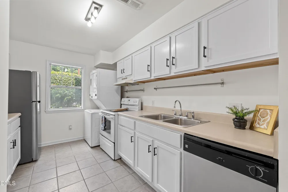 213 Schultz Street Chapel Hill, NC 27514