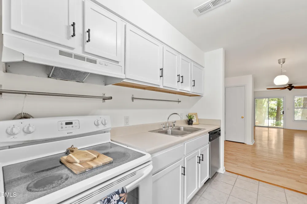 213 Schultz Street Chapel Hill, NC 27514