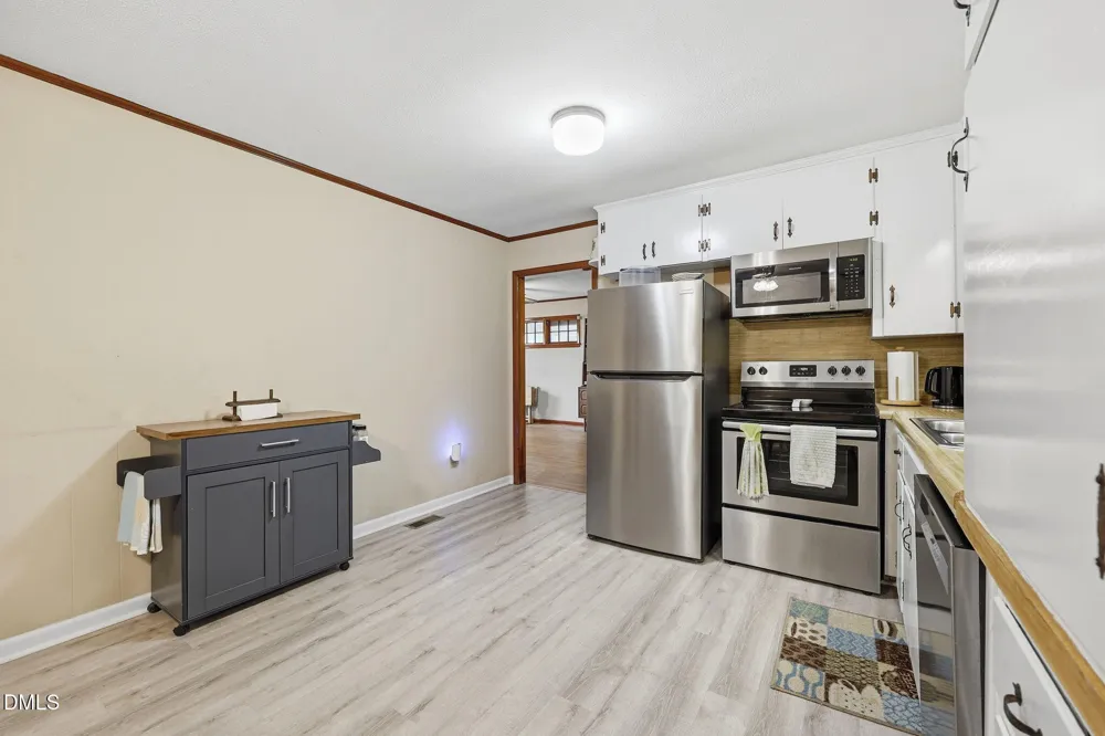 1766 Mcphail Road Salemburg, NC 28385