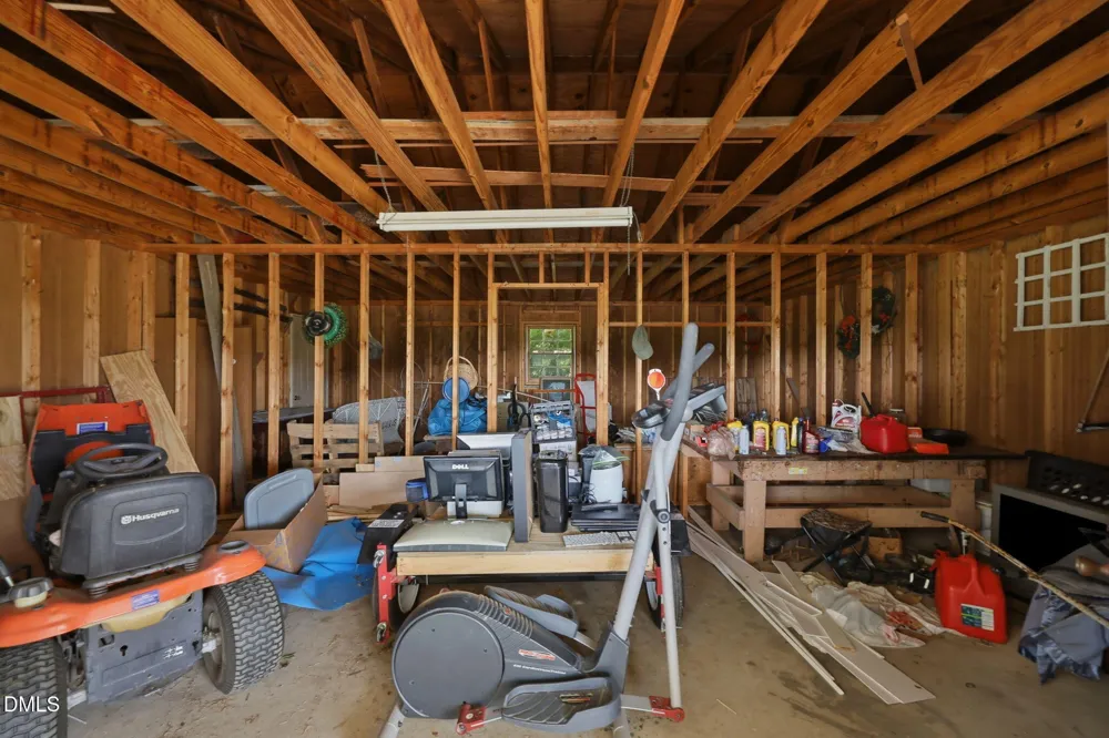 1766 Mcphail Road Salemburg, NC 28385