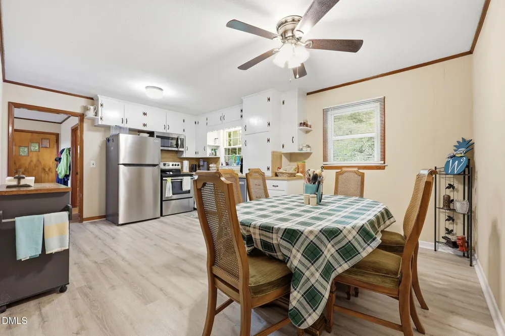 1766 Mcphail Road Salemburg, NC 28385