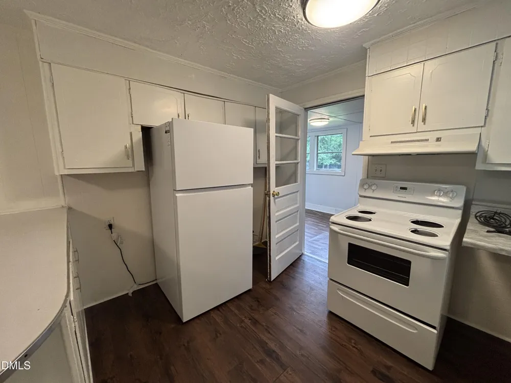 87 Robert Thompson Road Bear Creek, NC 27207