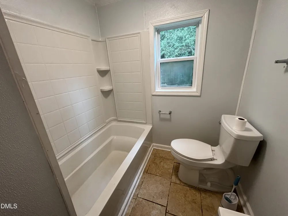 87 Robert Thompson Road Bear Creek, NC 27207