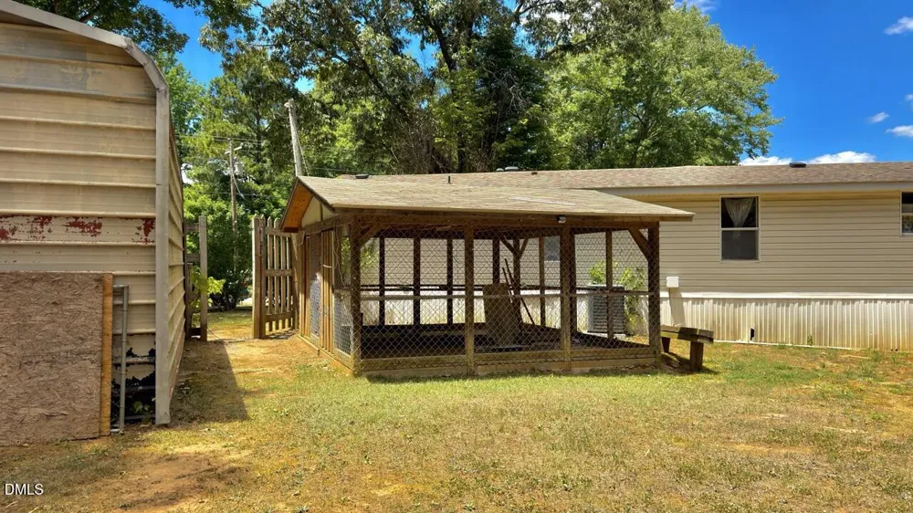 10608 Hicksboro Road Oxford, NC 27565