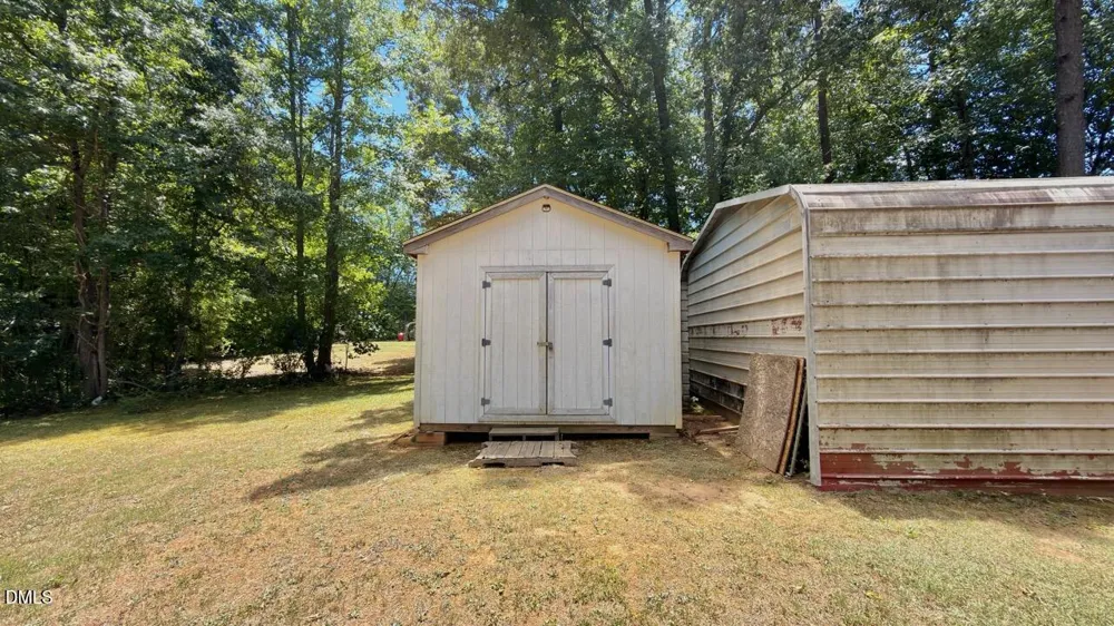 10608 Hicksboro Road Oxford, NC 27565