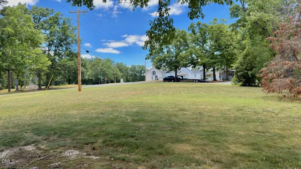 10608 Hicksboro Road Oxford, NC 27565