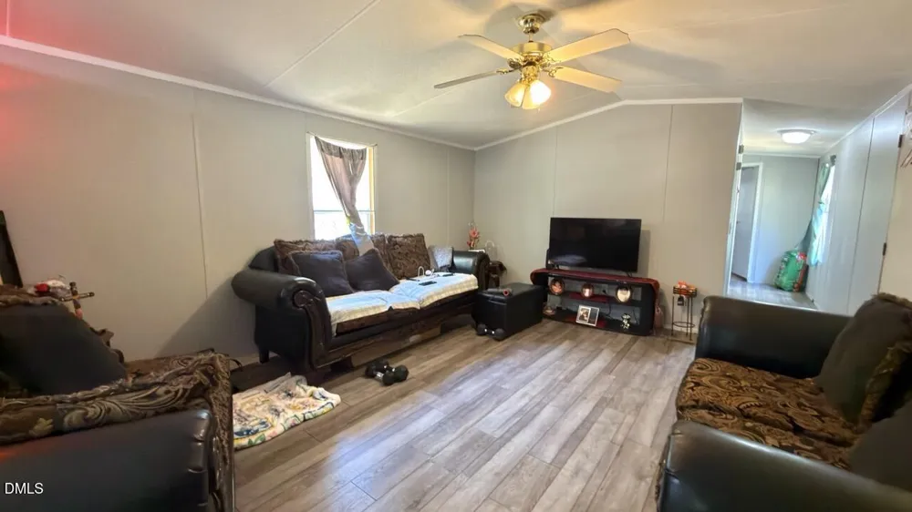 10608 Hicksboro Road Oxford, NC 27565
