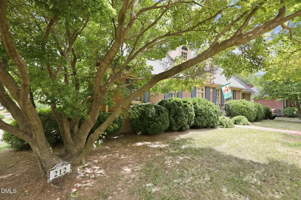 212 Hillcrest Drive Oxford, NC 27565