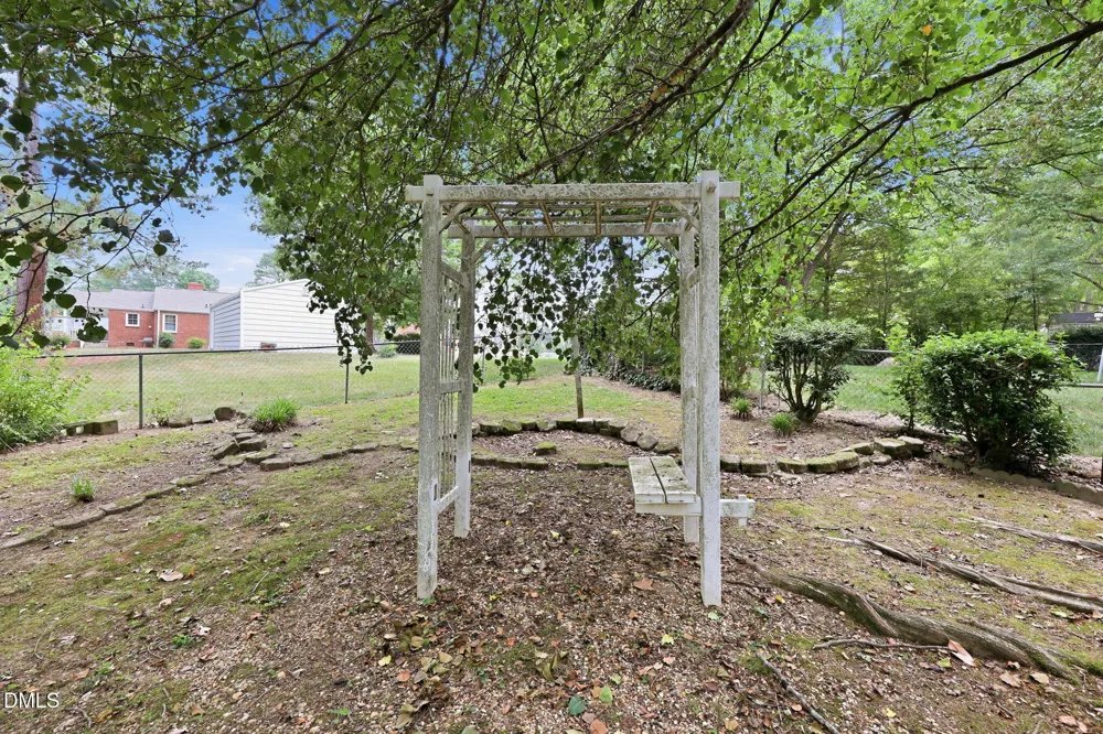 212 Hillcrest Drive Oxford, NC 27565