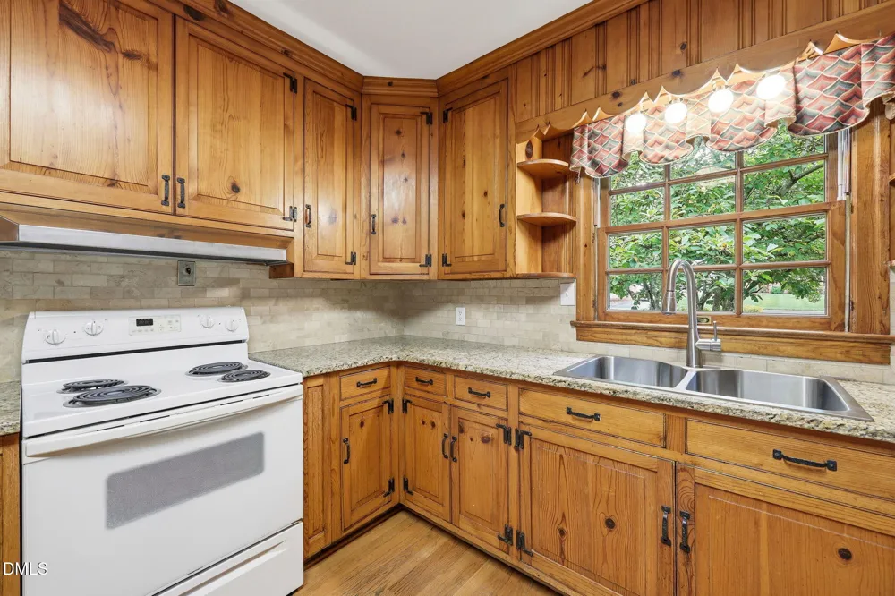 212 Hillcrest Drive Oxford, NC 27565