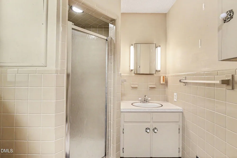 2555 Nutbush Road Henderson, NC 27537