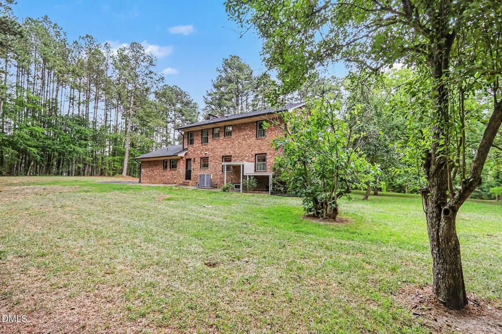 2555 Nutbush Road Henderson, NC 27537