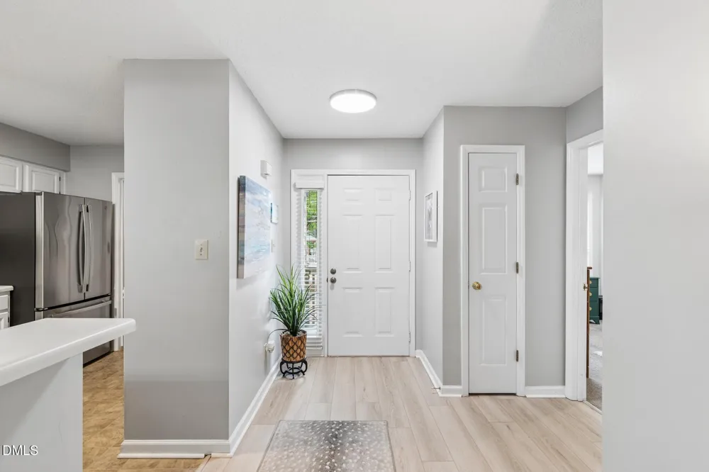 5204 Hogans Way Clayton, NC 27520