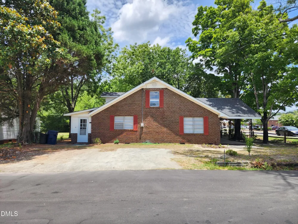 1622 S Brightleaf Boulevard Smithfield, NC 27577