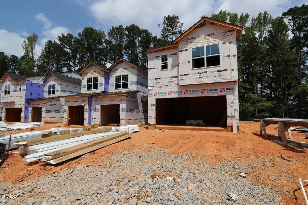 2916 Spring Manor Way Garner, NC 27529