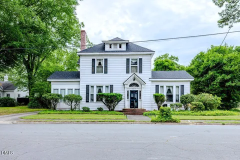 507 E Center Street