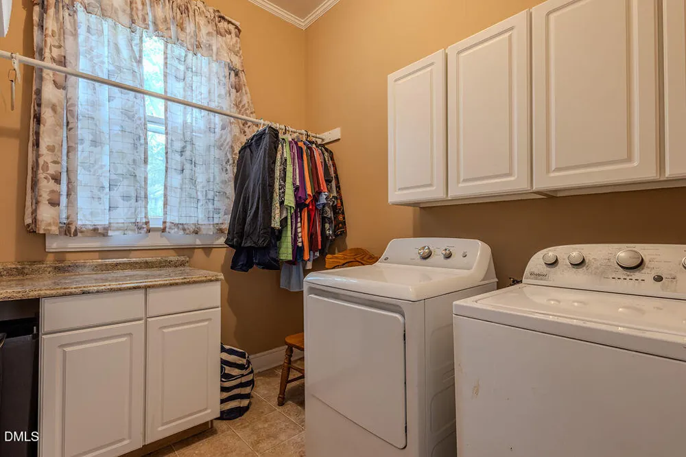 507 E Center Street Nashville, NC 27856