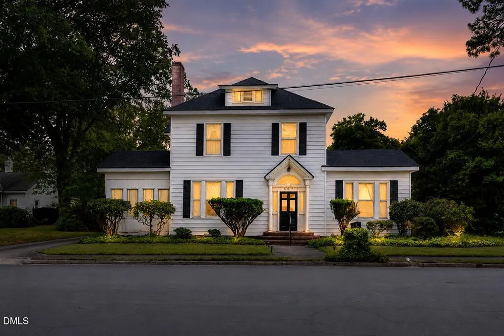 507 E Center Street Nashville, NC 27856