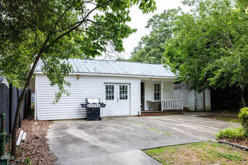 507 E Center Street Nashville, NC 27856