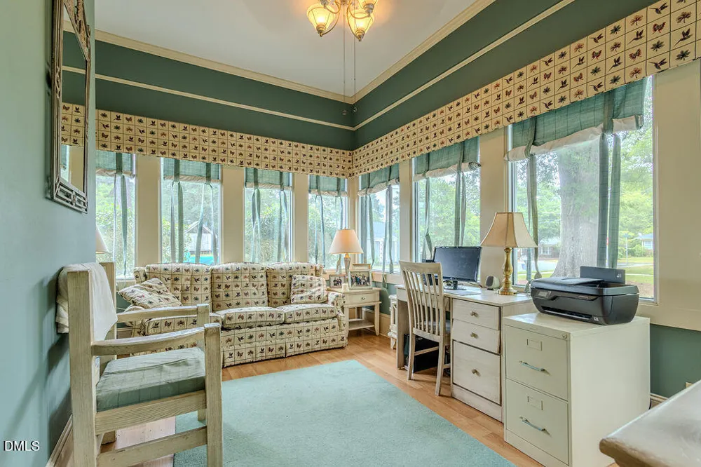 507 E Center Street Nashville, NC 27856