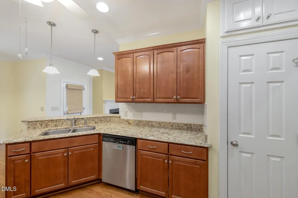 5008 Windsor Court Elon, NC 27244