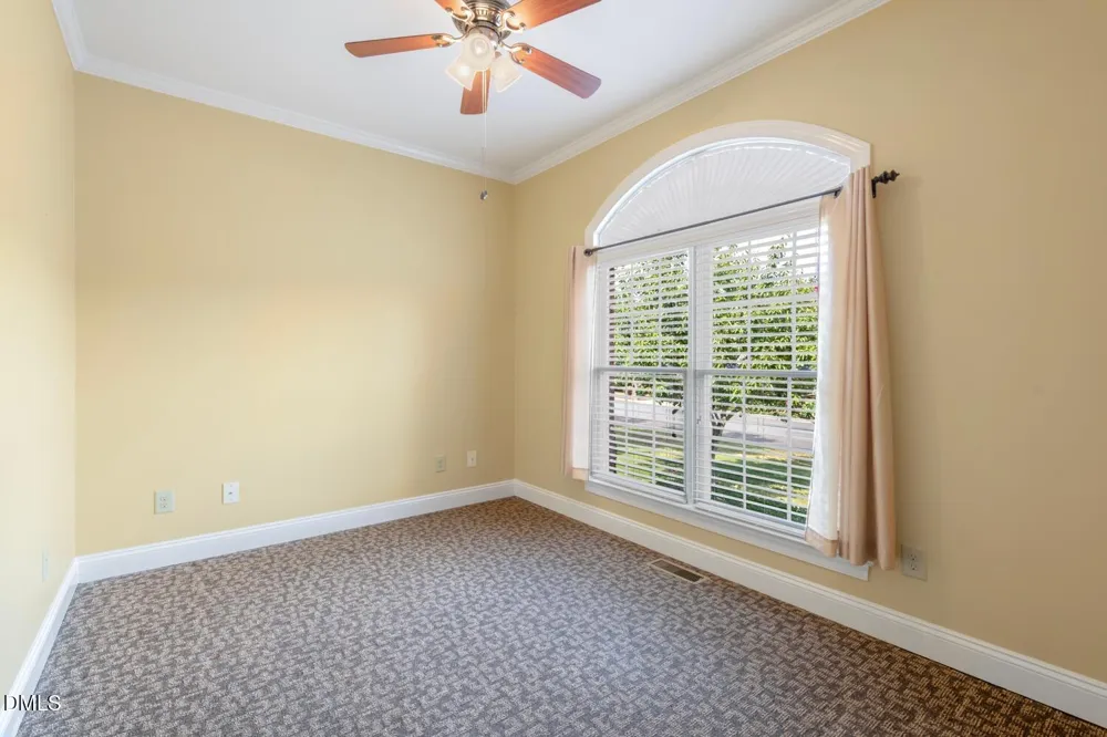 5008 Windsor Court Elon, NC 27244