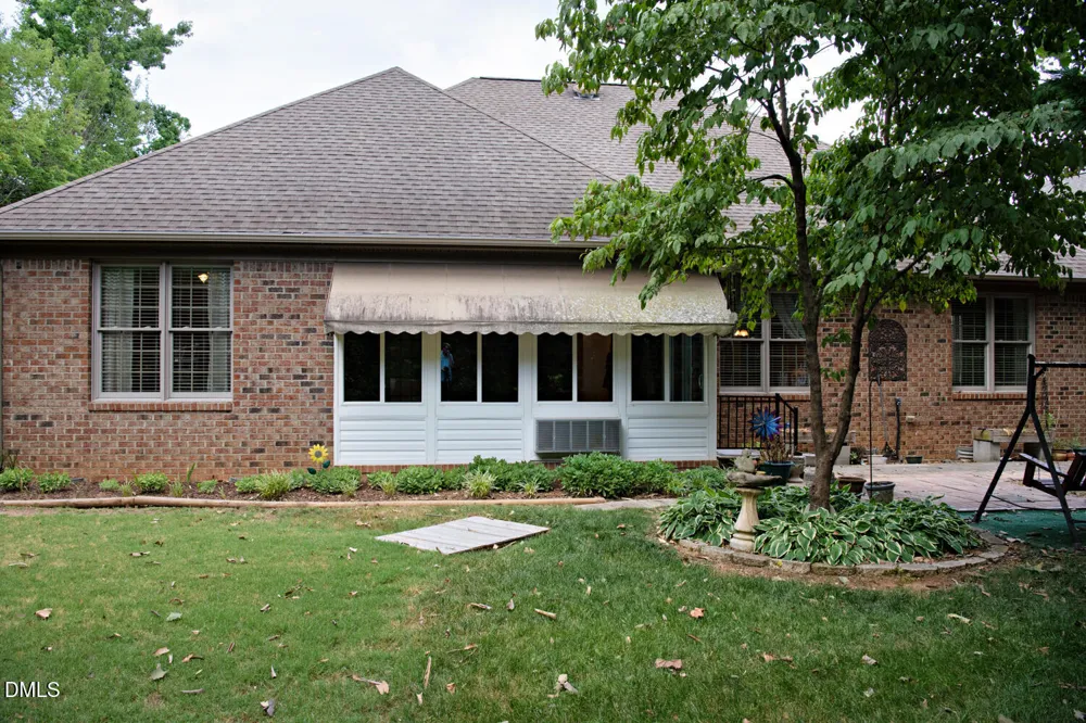 5008 Windsor Court Elon, NC 27244