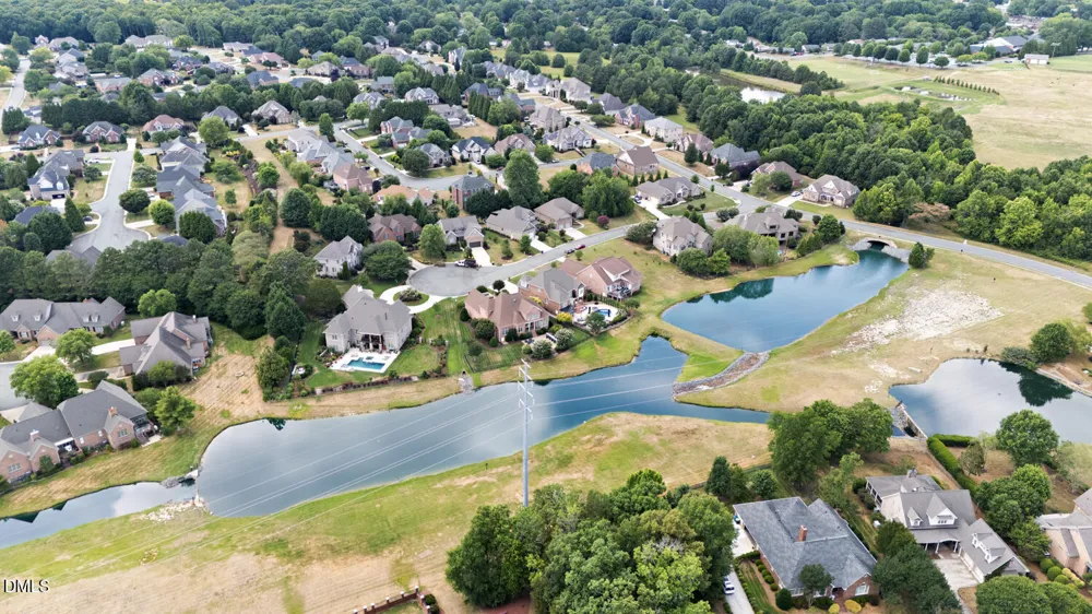 5008 Windsor Court Elon, NC 27244