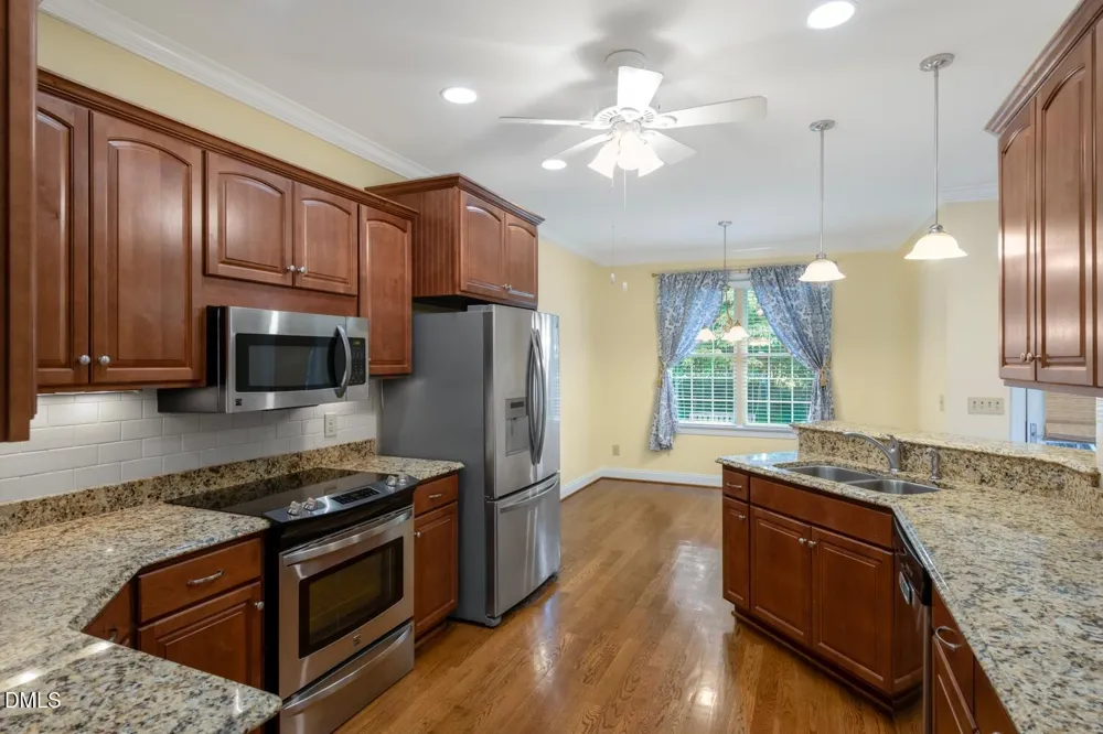 5008 Windsor Court Elon, NC 27244