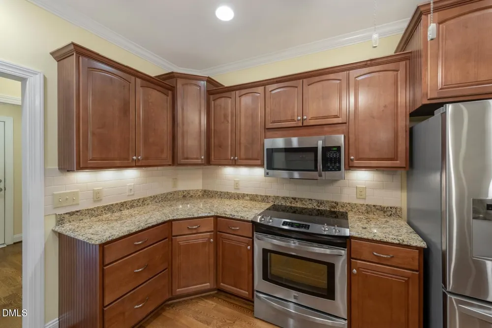 5008 Windsor Court Elon, NC 27244