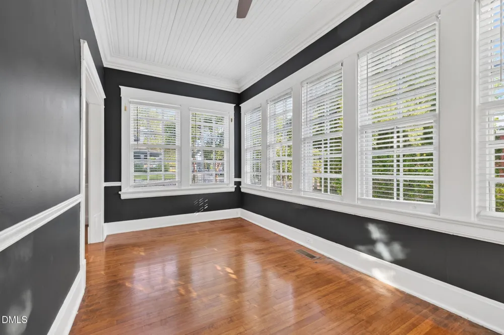 934 S Chestnut Street Henderson, NC 27536