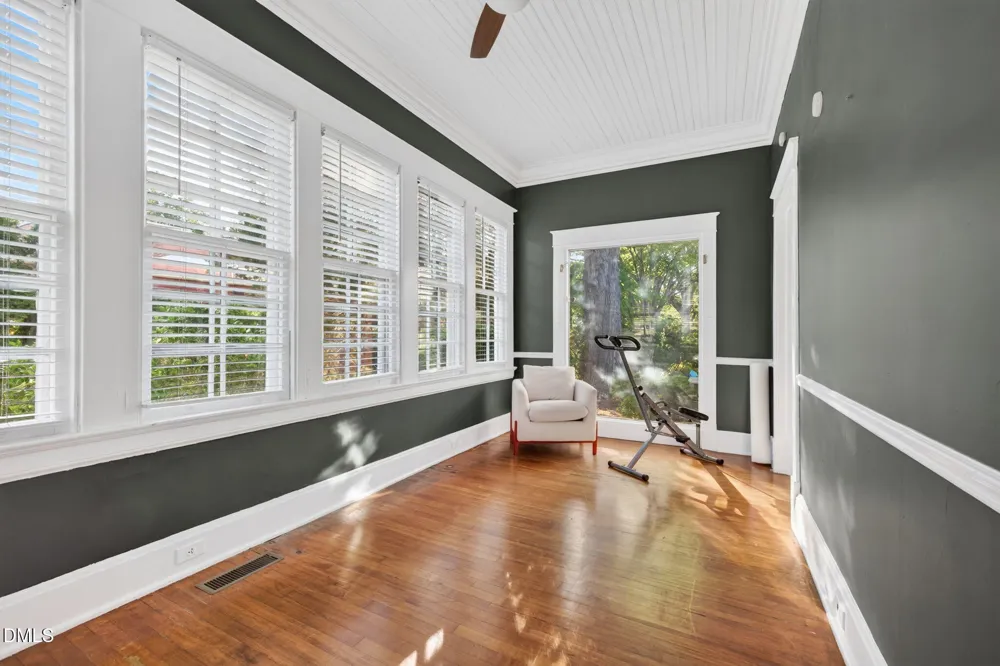 934 S Chestnut Street Henderson, NC 27536