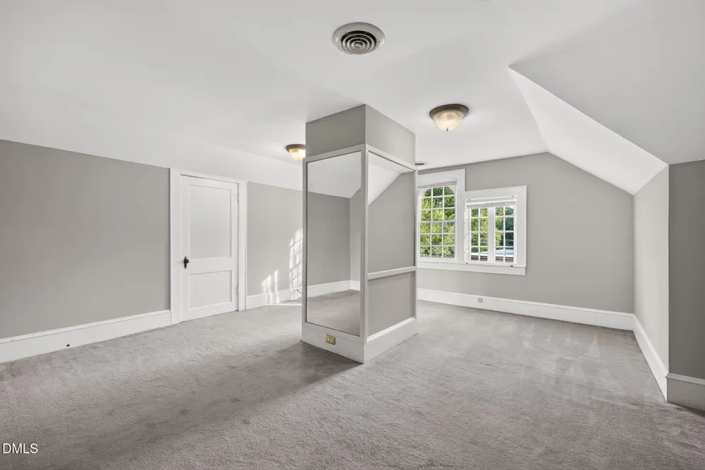 934 S Chestnut Street Henderson, NC 27536