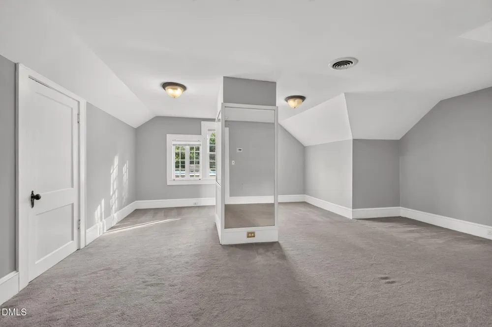 934 S Chestnut Street Henderson, NC 27536
