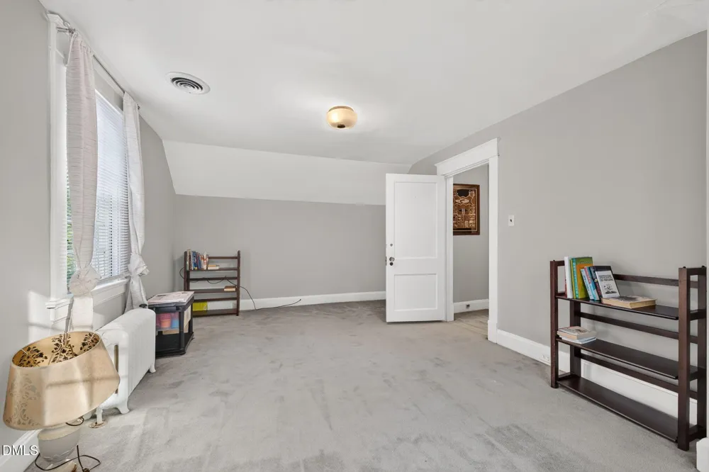 934 S Chestnut Street Henderson, NC 27536