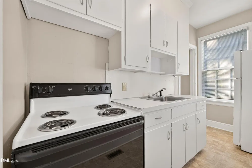 934 S Chestnut Street Henderson, NC 27536