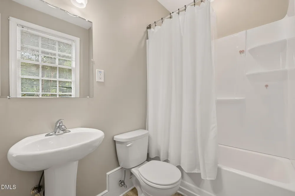 934 S Chestnut Street Henderson, NC 27536