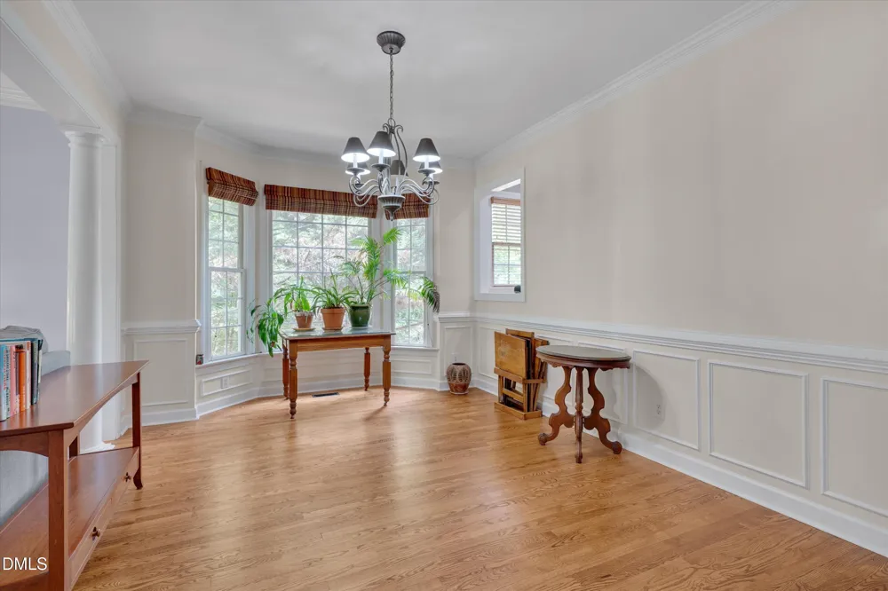 504 Manor Rdg Drive Carrboro, NC 27510