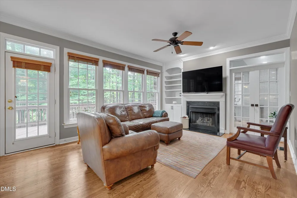 504 Manor Rdg Drive Carrboro, NC 27510