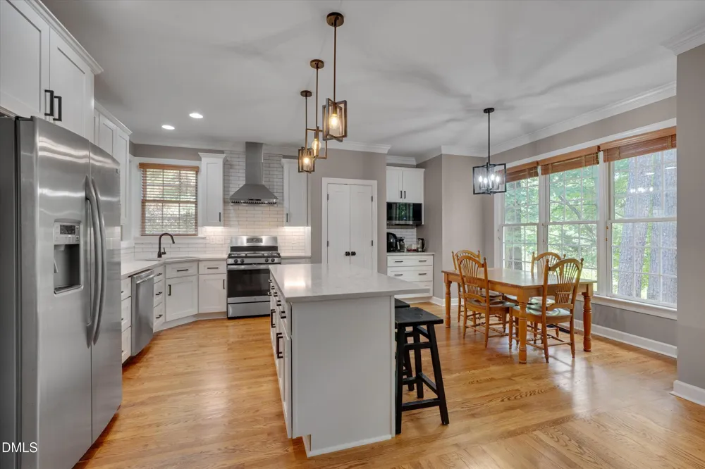 504 Manor Rdg Drive Carrboro, NC 27510