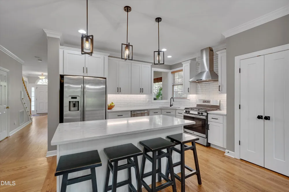 504 Manor Rdg Drive Carrboro, NC 27510