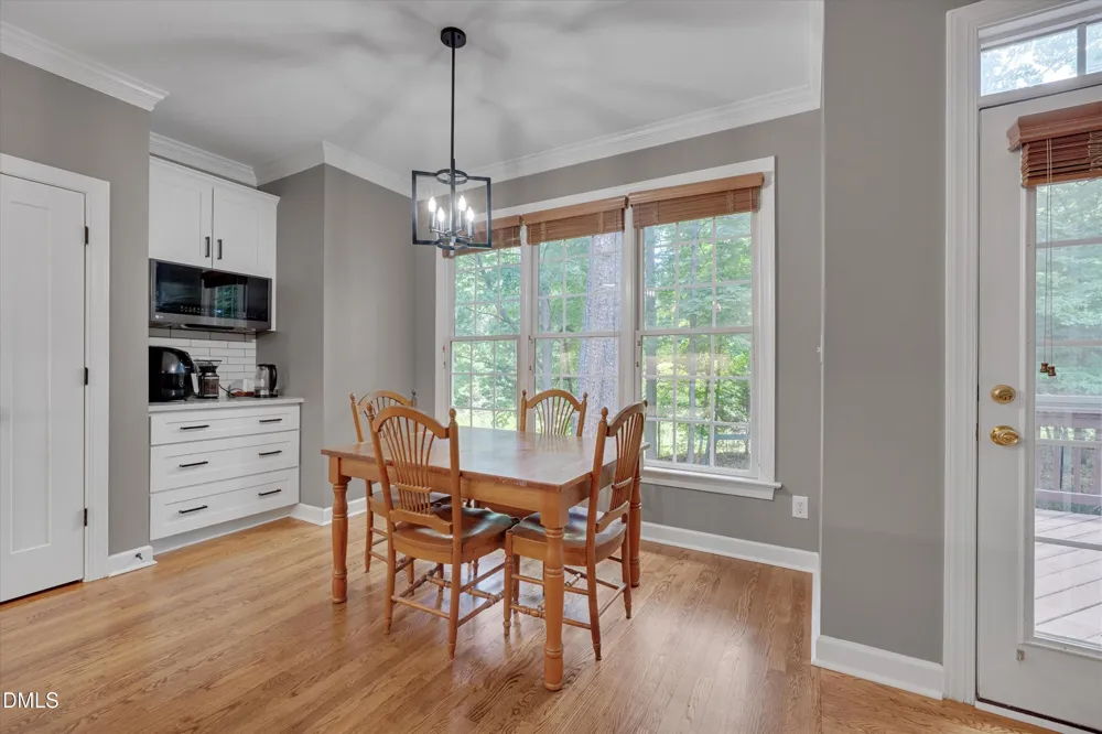 504 Manor Rdg Drive Carrboro, NC 27510