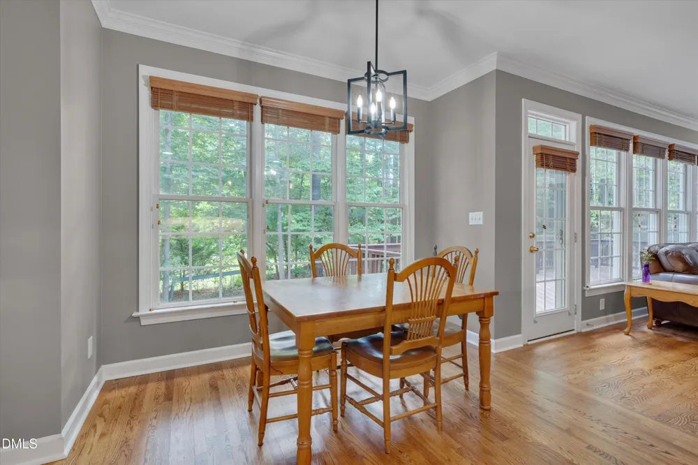 504 Manor Rdg Drive Carrboro, NC 27510