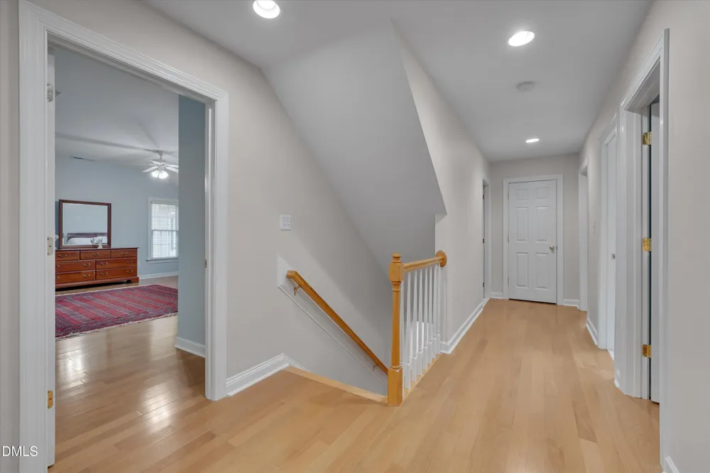 504 Manor Rdg Drive Carrboro, NC 27510