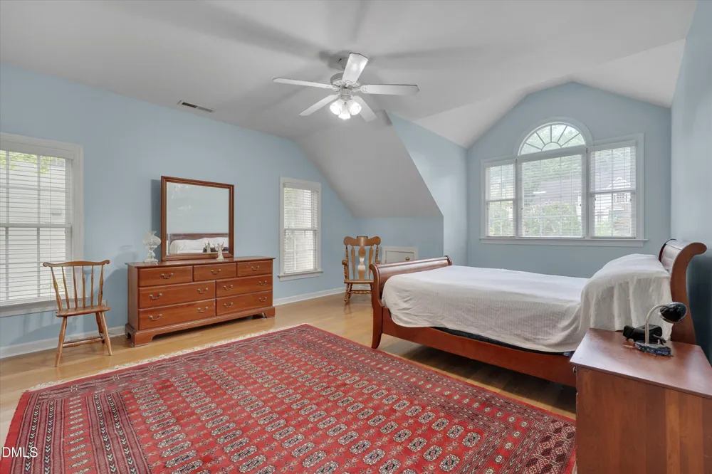 504 Manor Rdg Drive Carrboro, NC 27510