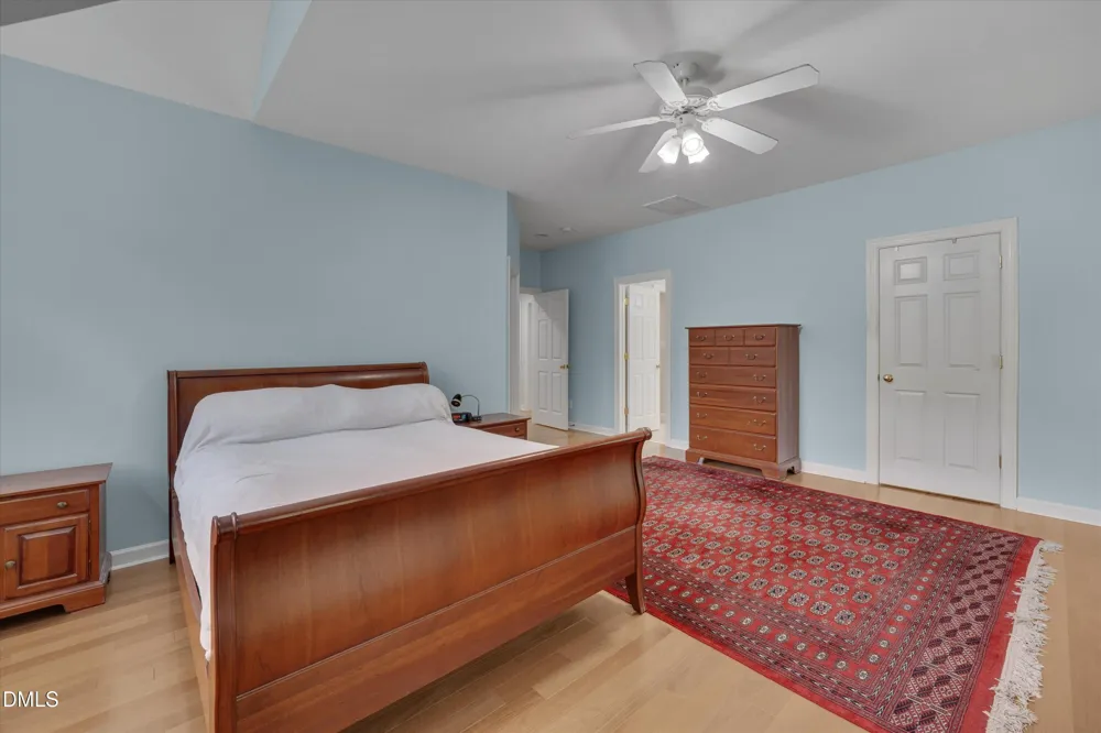 504 Manor Rdg Drive Carrboro, NC 27510