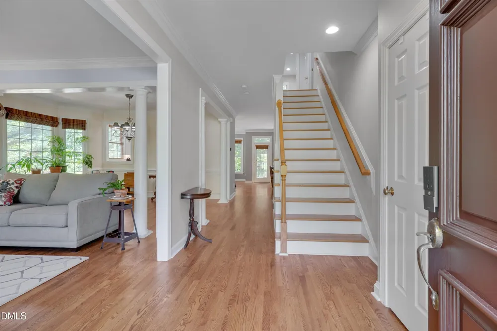 504 Manor Rdg Drive Carrboro, NC 27510