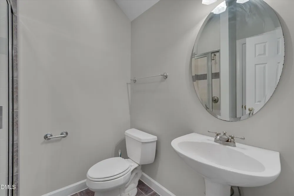 504 Manor Rdg Drive Carrboro, NC 27510