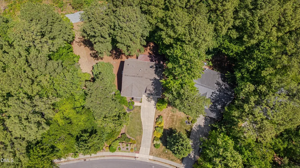 504 Manor Rdg Drive Carrboro, NC 27510