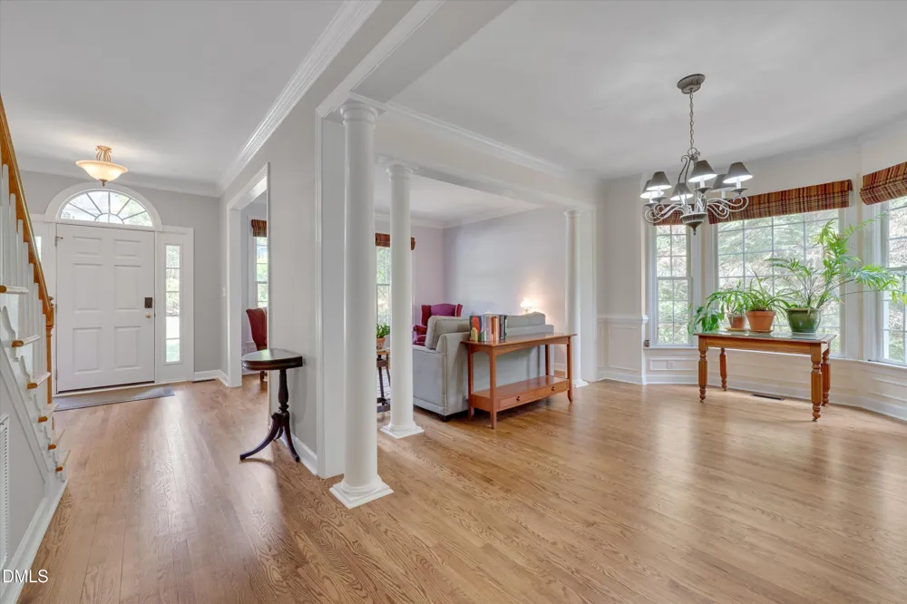 504 Manor Rdg Drive Carrboro, NC 27510